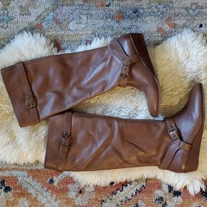 Arturo Chiang riding boots